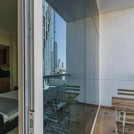 Higuests - Spacious Studio With City Views Near Dubai Mall Exterior photo
